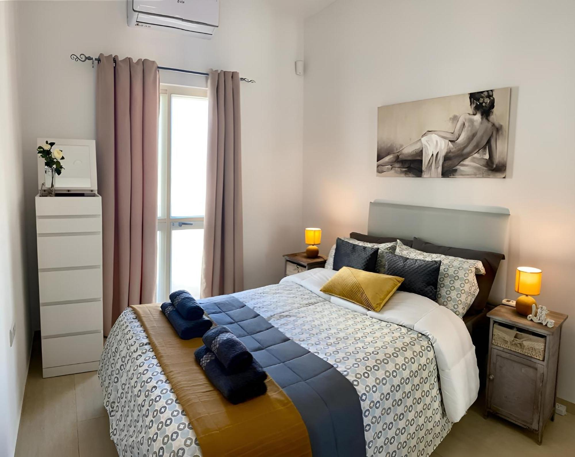 דירות Sliema Cosy Penthouse With Bbq מראה חיצוני תמונה